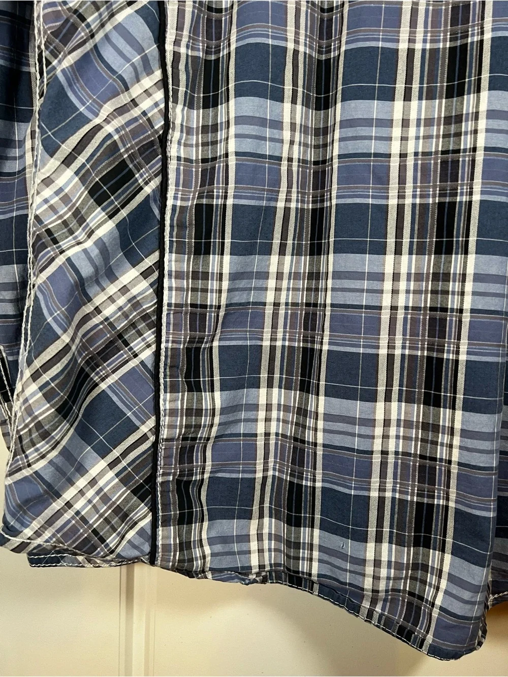 Men’s Buckle Black Blue Plaid Button-Down Shirt Large